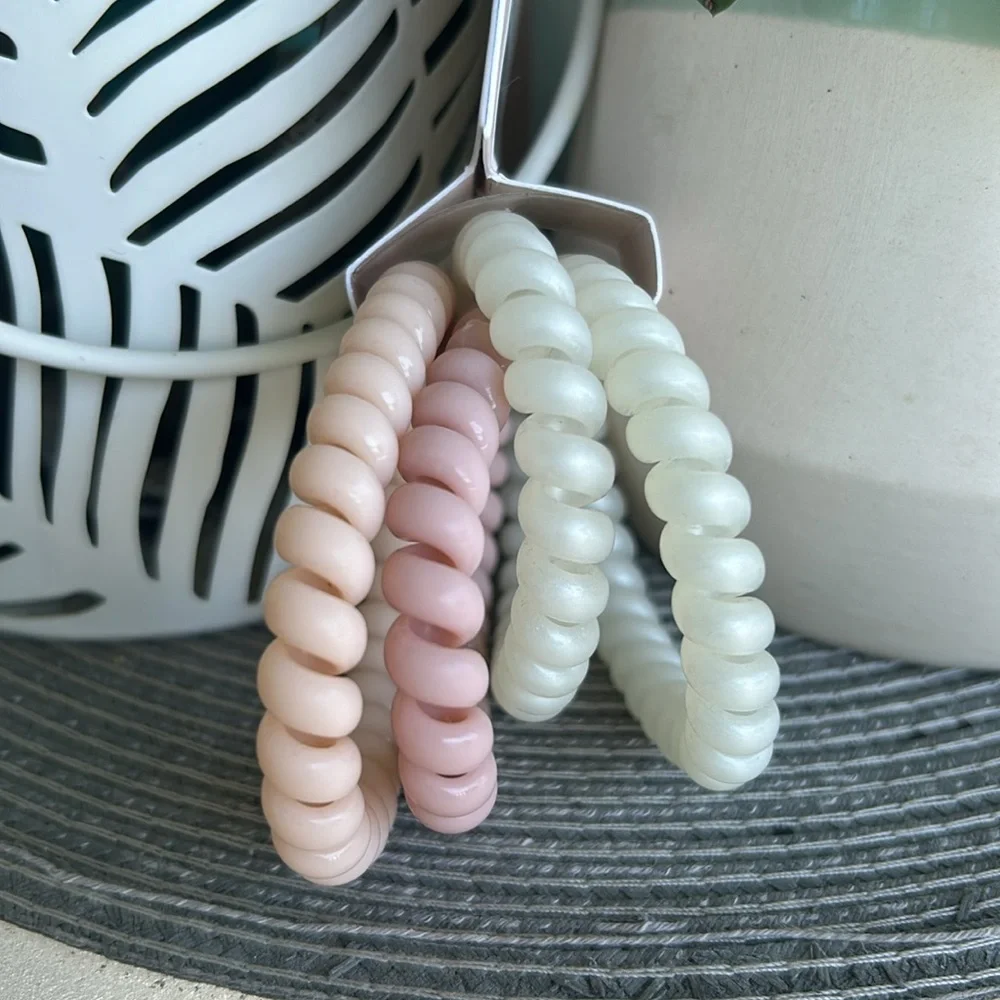 🩶5/$30 Kitsch Slick Hair Coils Large Spiral Hair Ties Set of 4 Pink White NEW